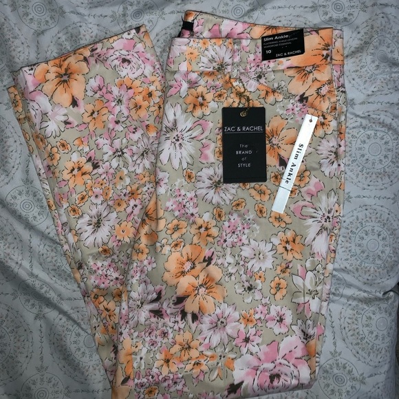 Zac & Rachel Pants - NWTS Zac and Rachel floral ankle pants